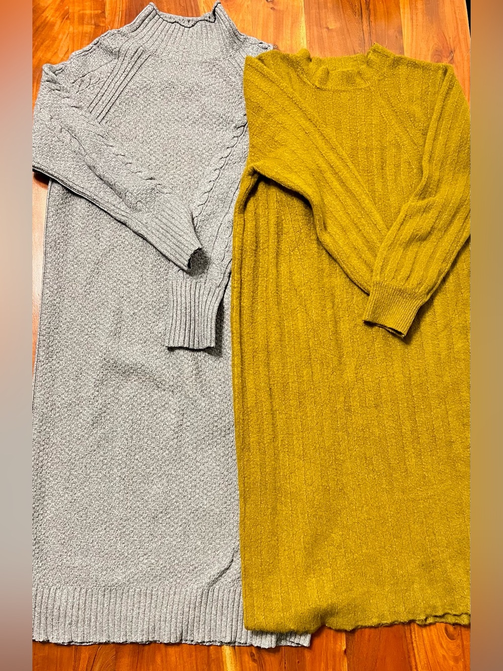 Women’s mockneck maxi sweater dress set of ✌️